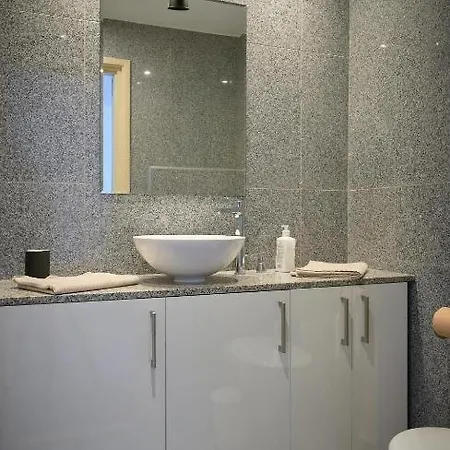 Buekfuerdo Kuria Szoba, Buekfalva Apartment *